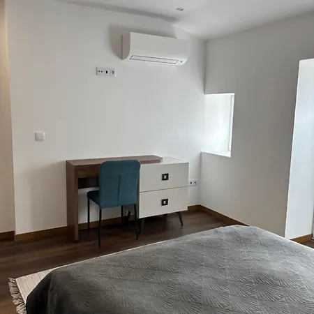 Dom wakacyjny Moradia Moderna Renovada A 1km Do Centro Da De Melgaço