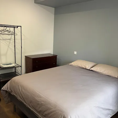 Moradia Moderna Renovada A 1km Do Centro Da De * Melgaço