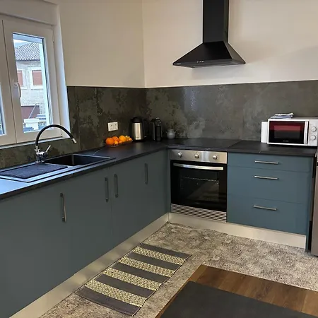 Feriehus Moradia Moderna Renovada A 1km Do Centro Da De Melgaço