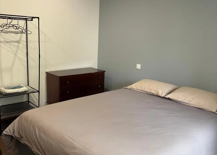 Moradia Moderna Renovada A 1km Do Centro Da De * Melgaço