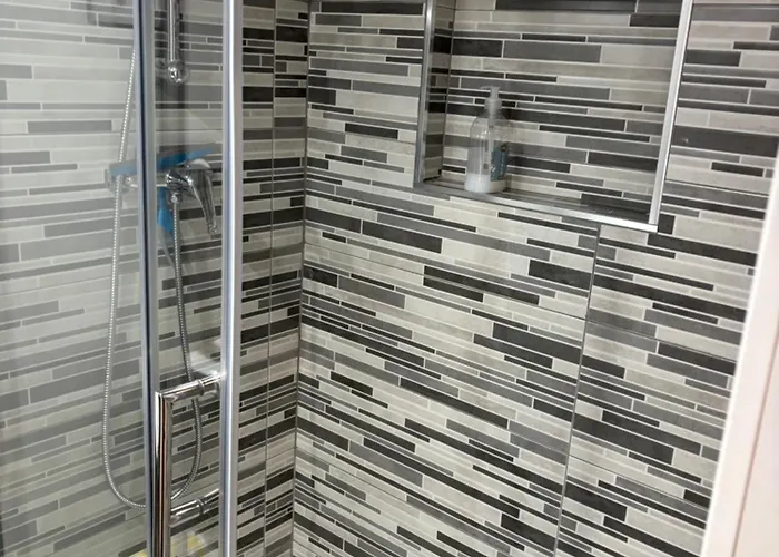 Moradia Moderna Renovada A 1km Do Centro Da De Feriehus Melgaço