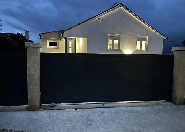 Moradia Moderna Renovada A 1km Do Centro Da De * Melgaço